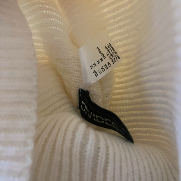 ribbed knit turtleneck sweater - Picture 6 of 6